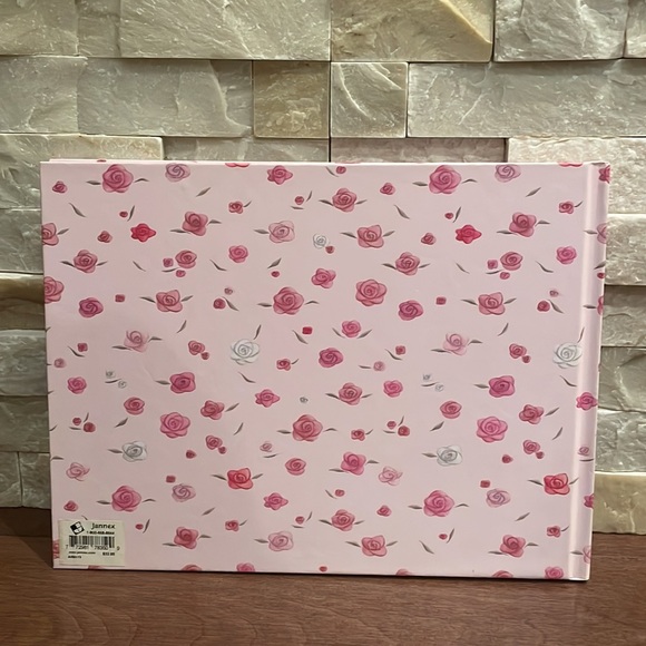 Wedding Guest Book - Picture 5 of 10